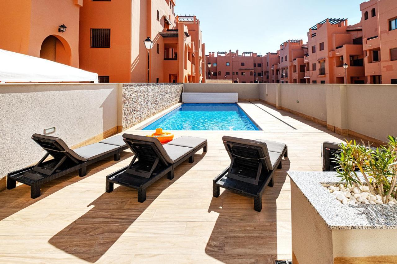 Modern Beach & Spa تورّيفيِخا المظهر الخارجي الصورة